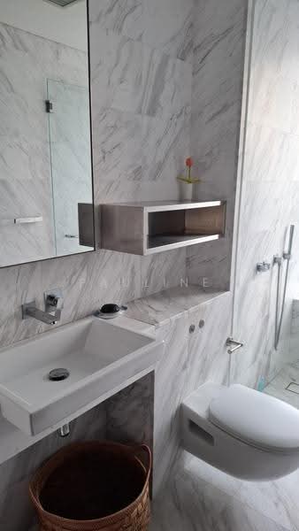 Ferrell Residences, 327 Bukit Timah Road, Tanglin / Holland / Bukit Timah, Room Rental, 150 sqft, Condominium For Rent, by Pauline Lim, 500257072 - Bathroom - PropertyGuru.com.sg