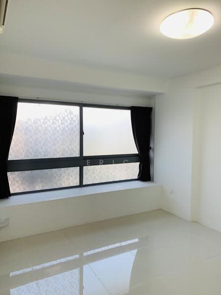Siglap V, 2 First Street, East Coast / Marine Parade, 1 Bedroom, 581 sqft, Condominium For Rent, by Eric See, 500257083 - Bedroom - PropertyGuru.com.sg