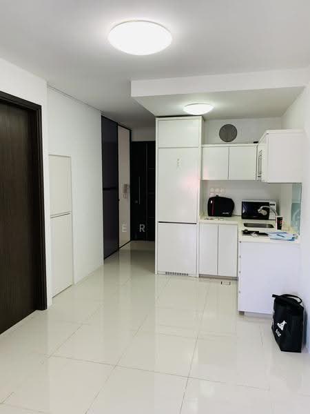 Siglap V, 2 First Street, East Coast / Marine Parade, 1 Bedroom, 581 sqft, Condominium For Rent, by Eric See, 500257083 - Kitchen - PropertyGuru.com.sg