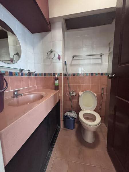 631 Senja Road, 631 Senja Road, Dairy Farm / Bukit Panjang / Choa Chu Kang, Room Rental, 150 sqft, HDB Flat For Rent, by Calvin Ng, 500257093 - Bathroom - PropertyGuru.com.sg