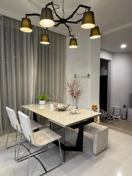 Chuan Green, 14 Chuan Drive, Hougang / Punggol / Sengkang, 4 Bedrooms, 4,000 sqft, Semi-Detached House For Sale, by Vincent Ong, 500257101 - Dining Room - PropertyGuru.com.sg