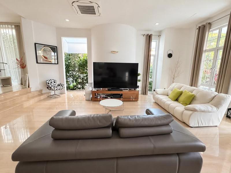 Chuan Green, 14 Chuan Drive, Hougang / Punggol / Sengkang, 4 Bedrooms, 4,000 sqft, Semi-Detached House For Sale, by Vincent Ong, 500257101 - Living Room - PropertyGuru.com.sg