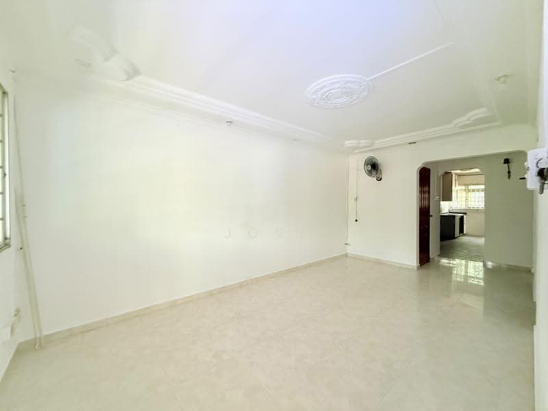 830 Woodlands Street 83, 830 Woodlands Street 83, Admiralty / Woodlands, 2 Bedrooms, 786 sqft, HDB Flat For Sale, by Jose Loh Zhenhao, 500257113 - Living Room - PropertyGuru.com.sg
