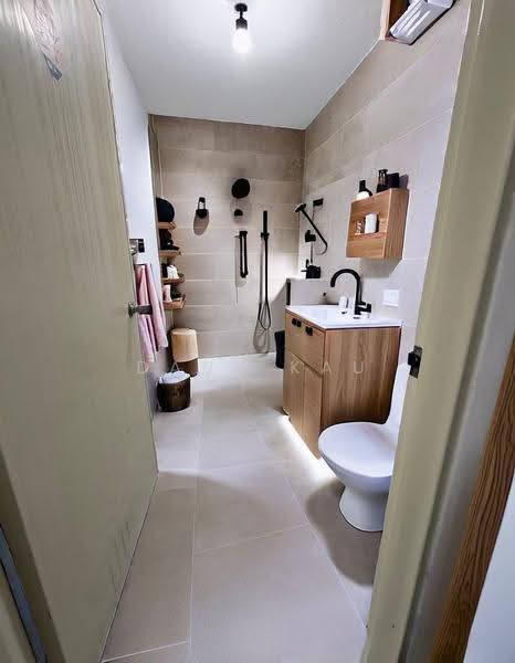791 Choa Chu Kang North 6, 791 Choa Chu Kang North 6, Dairy Farm / Bukit Panjang / Choa Chu Kang, 3 Bedrooms, 1,162 sqft, HDB Flat For Sale, by Dane Kau 高国豪, 500257114 - Bathroom - PropertyGuru.com.sg