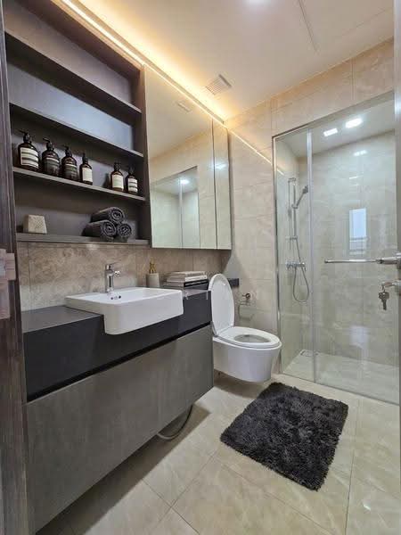 Parc Clematis, 8F Jalan Lempeng, Buona Vista / West Coast / Clementi New Town, 2 Bedrooms, 721 sqft, Condominium For Sale, by Adrian Tan, 500257116 - Bathroom - PropertyGuru.com.sg