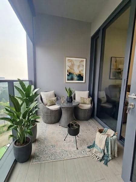 Parc Clematis, 8F Jalan Lempeng, Buona Vista / West Coast / Clementi New Town, 2 Bedrooms, 721 sqft, Condominium For Sale, by Adrian Tan, 500257116 - Balcony - PropertyGuru.com.sg