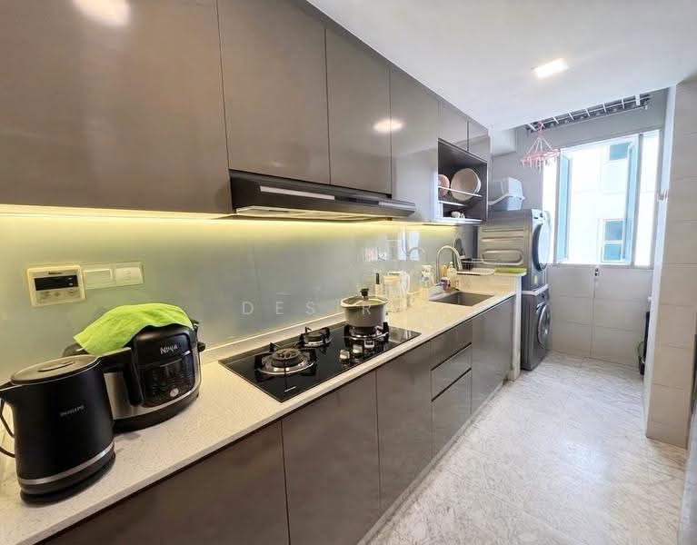 Gardenvista, 952 Dunearn Road, Clementi Park / Upper Bukit Timah, 2 Bedrooms, 872 sqft, Condominium For Sale, by Desiree Leung, 500257123 - Kitchen - PropertyGuru.com.sg