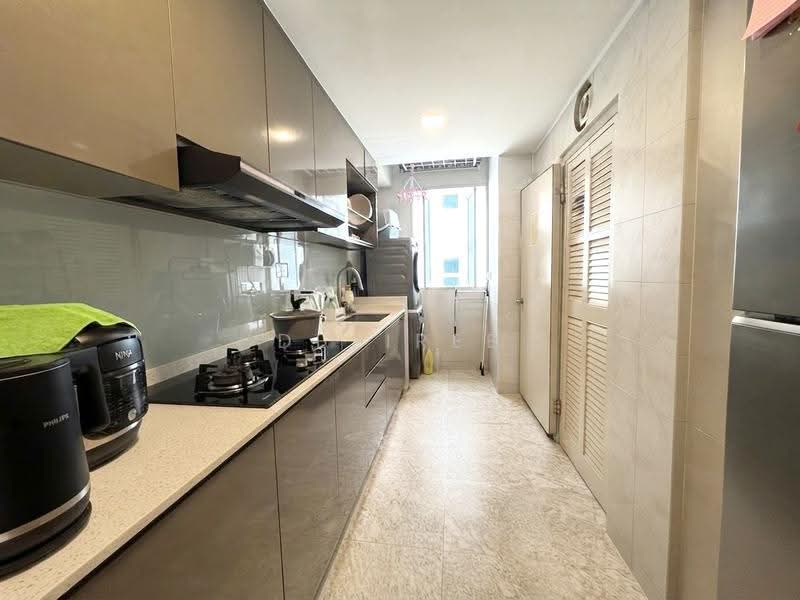 Gardenvista, 952 Dunearn Road, Clementi Park / Upper Bukit Timah, 2 Bedrooms, 872 sqft, Condominium For Sale, by Desiree Leung, 500257123 - Kitchen - PropertyGuru.com.sg