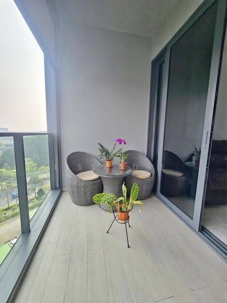 Parc Clematis, 8F Jalan Lempeng, Buona Vista / West Coast / Clementi New Town, 2 Bedrooms, 721 sqft, Condominium For Sale, by Lissandre See, 500257129 - Balcony - PropertyGuru.com.sg