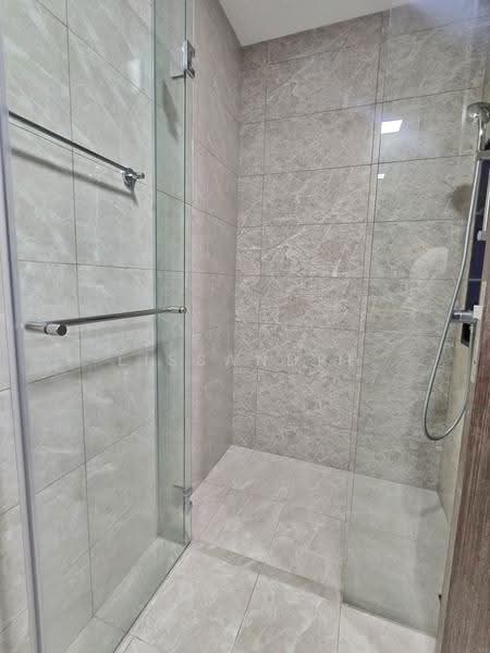 Parc Clematis, 8F Jalan Lempeng, Buona Vista / West Coast / Clementi New Town, 2 Bedrooms, 721 sqft, Condominium For Sale, by Lissandre See, 500257129 - Bathroom - PropertyGuru.com.sg