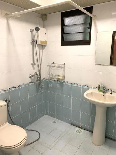 436A Fernvale Road, 436A Fernvale Road, Seletar / Yio Chu Kang, 3 Bedrooms, 1,033 sqft, HDB Flat For Rent, by Chris Soo, 500257137 - Bathroom - PropertyGuru.com.sg