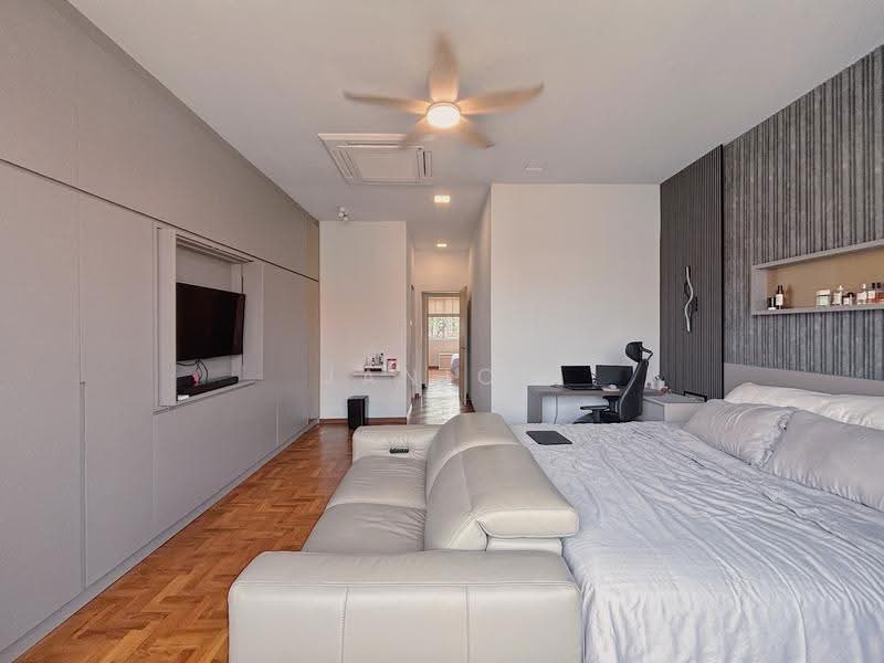 Loyang Villas, Loyang Rise, Changi Airport / Changi Village, 4 Bedrooms, 3,000 sqft, Corner Terrace For Sale, by Janice Chan, 500257144 - Bedroom - PropertyGuru.com.sg