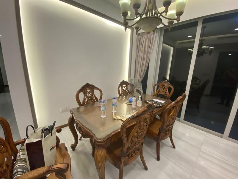 Hallmark Residences, 21 Ewe Boon Road, Tanglin / Holland / Bukit Timah, 3 Bedrooms, 1,518 sqft, Condominium For Rent, by May Li, 500257146 - Dining Room - PropertyGuru.com.sg