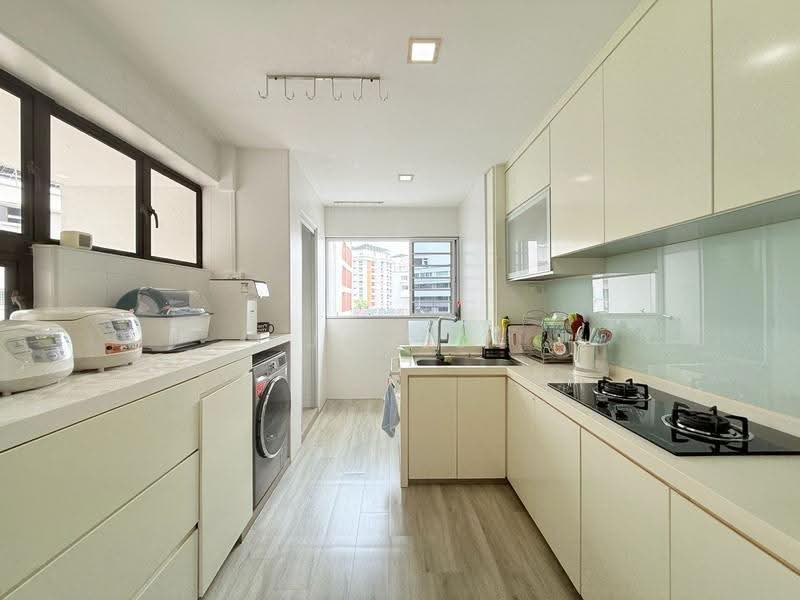 129 Lorong Ah Soo, 129 Lorong Ah Soo, Hougang / Punggol / Sengkang, 3 Bedrooms, 1,421 sqft, HDB Flat For Sale, by James Yeo, 500257148 - Kitchen - PropertyGuru.com.sg