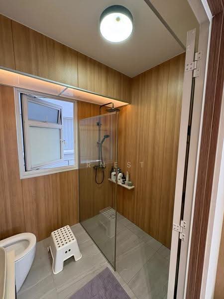 620B Tampines Street 61, 620B Tampines Street 61, Pasir Ris / Tampines, 3 Bedrooms, 1,001 sqft, HDB Flat For Sale, by Ernest Phua, 500257159 - Bathroom - PropertyGuru.com.sg