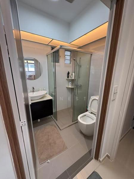 620B Tampines Street 61, 620B Tampines Street 61, Pasir Ris / Tampines, 3 Bedrooms, 1,001 sqft, HDB Flat For Sale, by Ernest Phua, 500257159 - Bathroom - PropertyGuru.com.sg