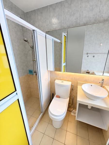 Kim Keat House, 60 Kim Keat Road, Balestier / Toa Payoh, Room Rental, 250 sqft, Apartment For Rent, by Joyce Lee, 500257167 - Bathroom - PropertyGuru.com.sg
