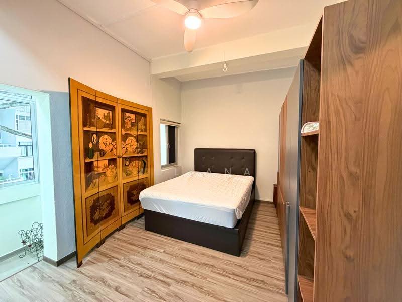 57 Eng Hoon Street, 57 Eng Hoon Street, Alexandra / Commonwealth, 2 Bedrooms, 670 sqft, HDB Flat For Sale, by Juliana Fan, 500257171 - Bedroom - PropertyGuru.com.sg