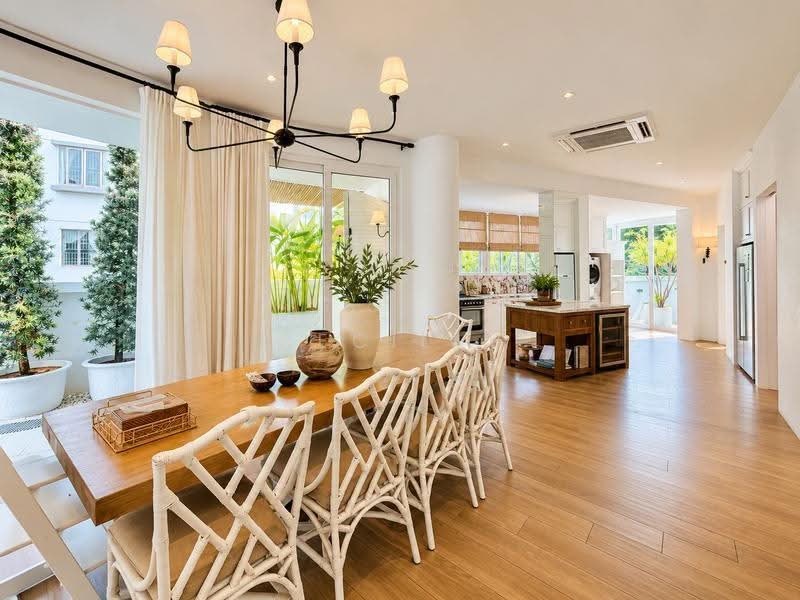 Resort-inspired Freehold Semi-D with Pool, Kovan Road, Flower Road, Highland Road, Hougang / Punggol / Sengkang, 4 Bedrooms, 4,500 sqft, Semi-Detached House For Sale, by Cecilia Tia, 500257172 - Dining Room - PropertyGuru.com.sg