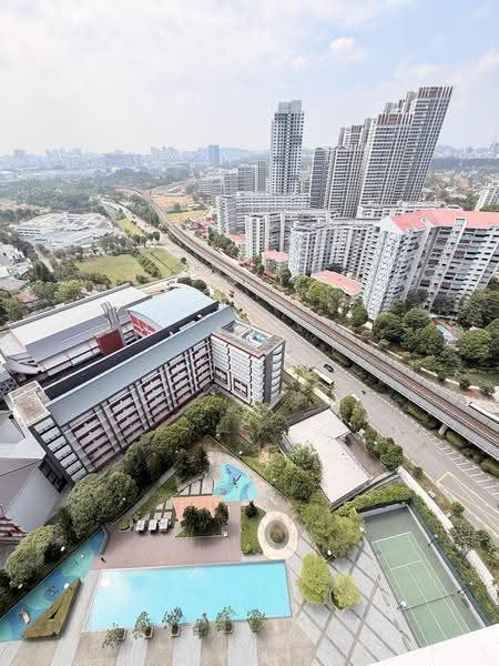 The Trilinq, 28A Jalan Lempeng, Buona Vista / West Coast / Clementi New Town, 3 Bedrooms, 936 sqft, Condominium For Rent, by Joy Toh, 500257176 - Gorgeous panoramic View - PropertyGuru.com.sg