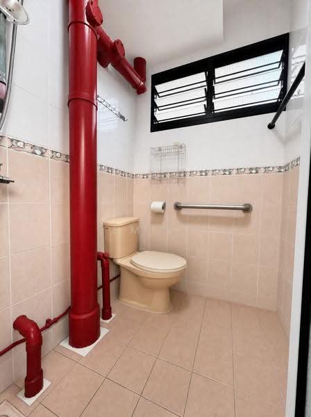 707 Yishun Avenue 5, 707 Yishun Avenue 5, Sembawang / Yishun, Room Rental, 100 sqft, HDB Flat For Rent, by Emily Lim Zi Ling, 500257181 - Bathroom - PropertyGuru.com.sg