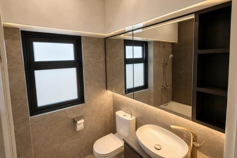 113A Alkaff Crescent, 113A Alkaff Crescent, Macpherson / Potong Pasir, 3 Bedrooms, 1,001 sqft, HDB Flat For Sale, by Yeo Tong Boon, 500257192 - Bathroom - PropertyGuru.com.sg