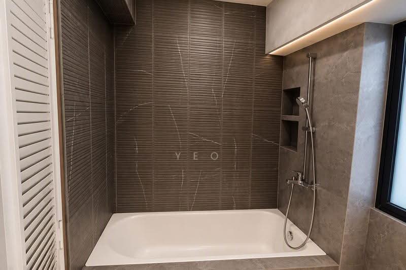 113A Alkaff Crescent, 113A Alkaff Crescent, Macpherson / Potong Pasir, 3 Bedrooms, 1,001 sqft, HDB Flat For Sale, by Yeo Tong Boon, 500257192 - Bathroom - PropertyGuru.com.sg