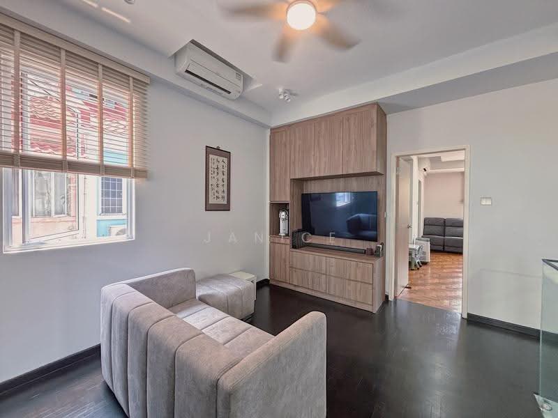 Loyang Villas, Loyang View, Changi Airport / Changi Village, 4 Bedrooms, 3,000 sqft, Corner Terrace For Sale, by Janice Chan, 500257203 - Living Room - PropertyGuru.com.sg