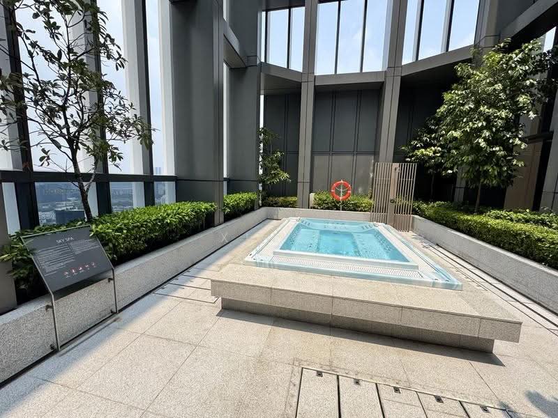 Riviere, 3 Jiak Kim Street, Alexandra / Commonwealth, 2 Bedrooms, 818 sqft, Condominium For Sale, by Xinyi Ho 何欣倚, 500257205 - Exterior - PropertyGuru.com.sg