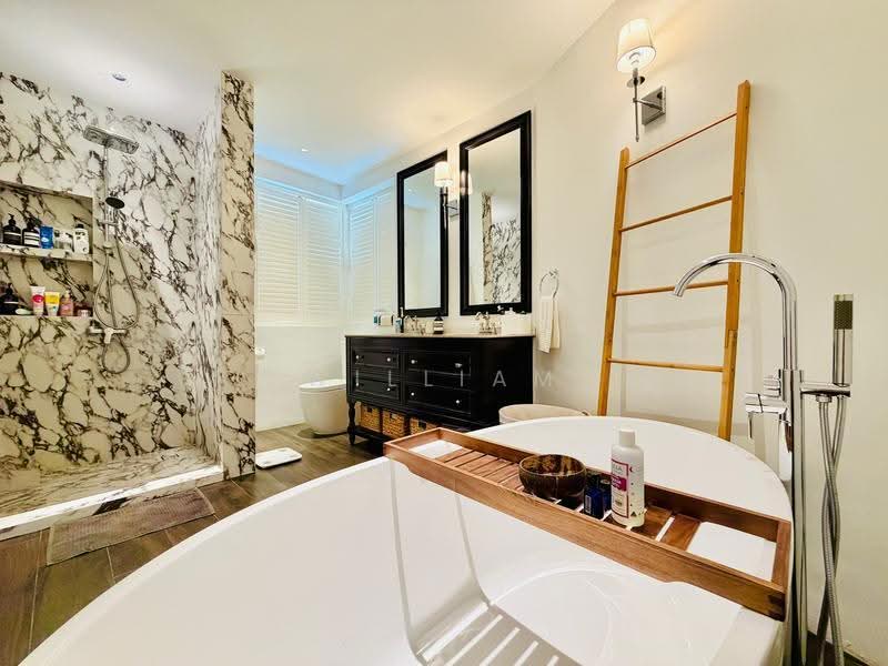Resort-inspired 3 Sty Freehold Semi-Detached with Pool Near Kovan MRT, 3 Sty Freehold SD in Kovan / Highland Road / Flower Road /, Hougang / Punggol / Sengkang, 4 Bedrooms, 4,500 sqft, Semi-Detached House For Sale, by William Hong, 500257213 - Bathroom - PropertyGuru.com.sg