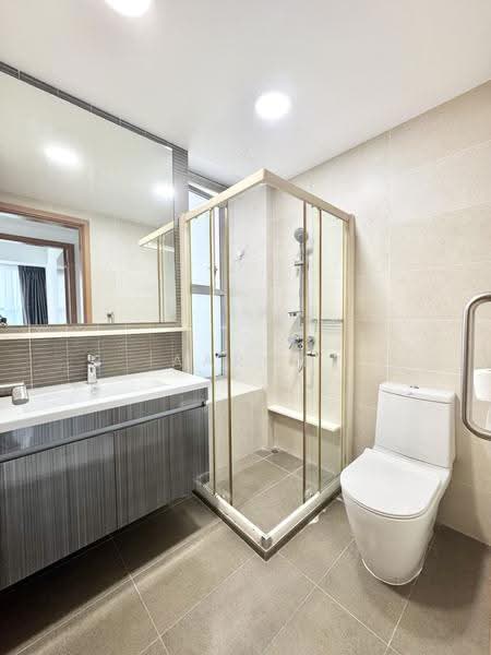 The Esta, Amber Gardens, East Coast / Marine Parade, 3 Bedrooms, 1,346 sqft, Condominium For Rent, by Aaron Teo, 500257237 - Bathroom - PropertyGuru.com.sg