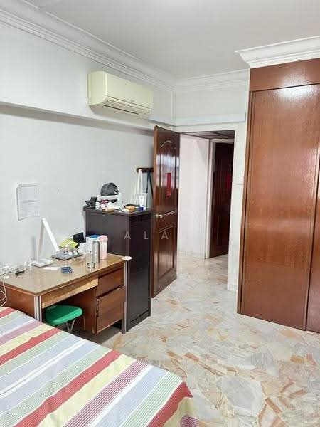 211 Bukit Batok Street 21, 211 Bukit Batok Street 21, Dairy Farm / Bukit Panjang / Choa Chu Kang, 3 Bedrooms, 1,119 sqft, HDB Flat For Sale, by Alan Liu, 500257239 - Bedroom - PropertyGuru.com.sg