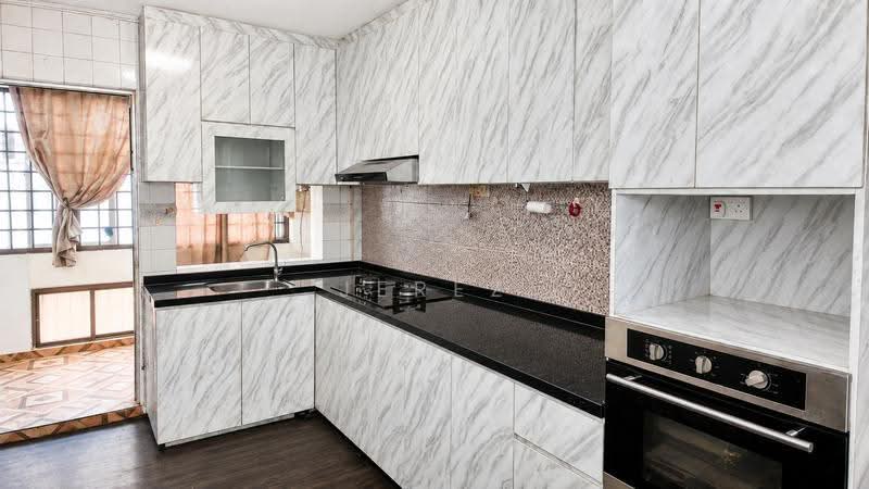 732 Jurong West Street 73, 732 Jurong West Street 73, Boon Lay / Jurong / Tuas, 4 Bedrooms, 1,324 sqft, HDB Flat For Sale, by Jerez Amsyar, 500257254 - Kitchen - PropertyGuru.com.sg