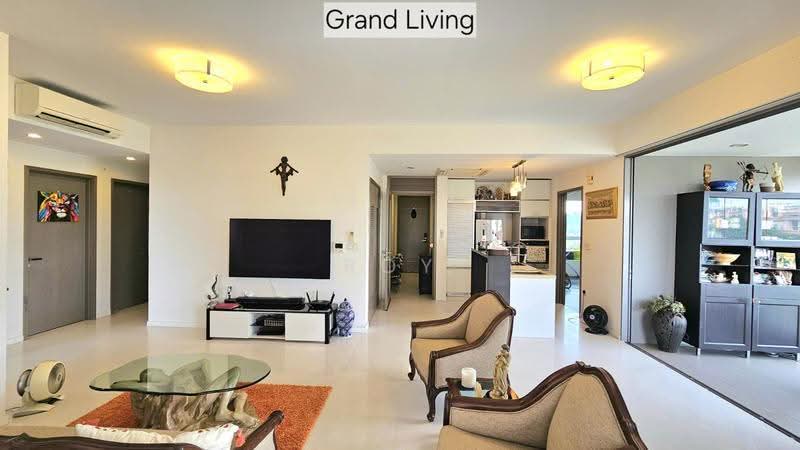 Signature at Lewis, 1 Lewis Road, Tanglin / Holland / Bukit Timah, 5 Bedrooms, 1,841 sqft, Condominium For Sale, by Roy Low, 500257275 - Living Room - PropertyGuru.com.sg
