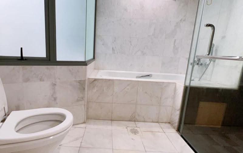 Paradise Palms, 505 Dunman Road, East Coast / Marine Parade, Room Rental, 165 sqft, Condominium For Rent, by Jeron Lee, 500257279 - Bathroom - PropertyGuru.com.sg