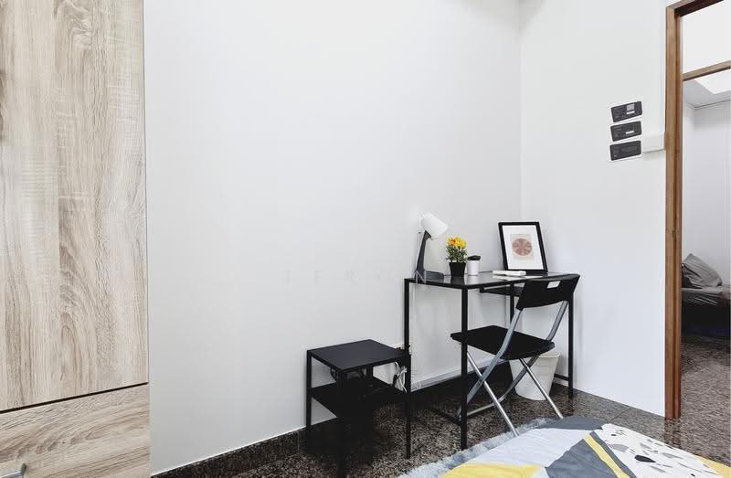 Oleanas Residences, 42 Kim Yam Road, Orchard / River Valley, Room Rental, 145 sqft, Condominium For Rent, by Jeron Lee, 500257283 - Study - PropertyGuru.com.sg