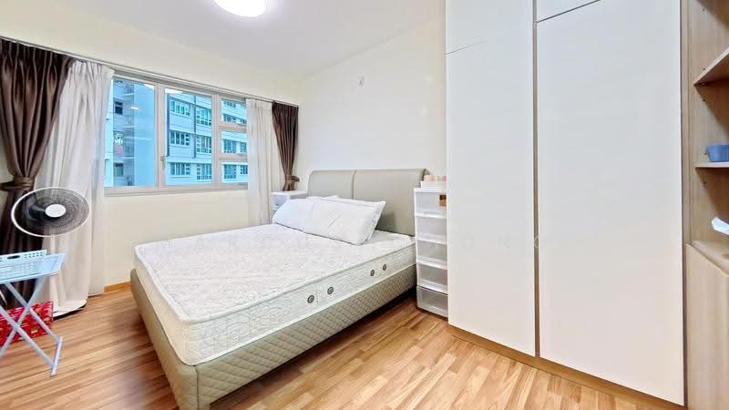 573C Woodlands Glen, 573C Woodlands Drive 16, Admiralty / Woodlands, 2 Bedrooms, 731 sqft, HDB Flat For Sale, by Marcus Chong, 500257284 - Bedroom - PropertyGuru.com.sg