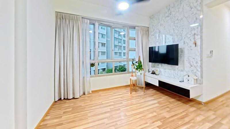 573C Woodlands Glen, 573C Woodlands Drive 16, Admiralty / Woodlands, 2 Bedrooms, 731 sqft, HDB Flat For Sale, by Marcus Chong, 500257284 - Living Room - PropertyGuru.com.sg