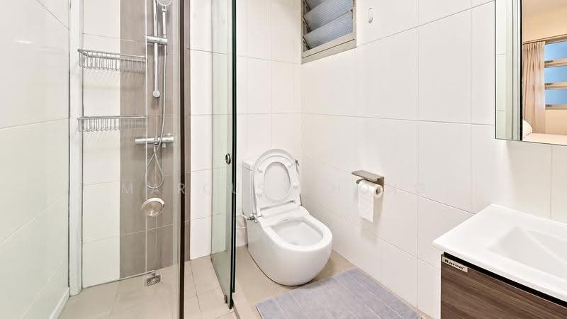 573C Woodlands Glen, 573C Woodlands Drive 16, Admiralty / Woodlands, 2 Bedrooms, 731 sqft, HDB Flat For Sale, by Marcus Chong, 500257284 - Master Bathroom - PropertyGuru.com.sg