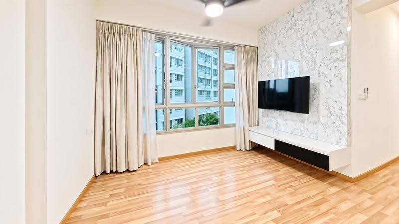 573C Woodlands Glen, 573C Woodlands Drive 16, Admiralty / Woodlands, 2 Bedrooms, 731 sqft, HDB Flat For Sale, by Marcus Chong, 500257284 - Living Room - PropertyGuru.com.sg