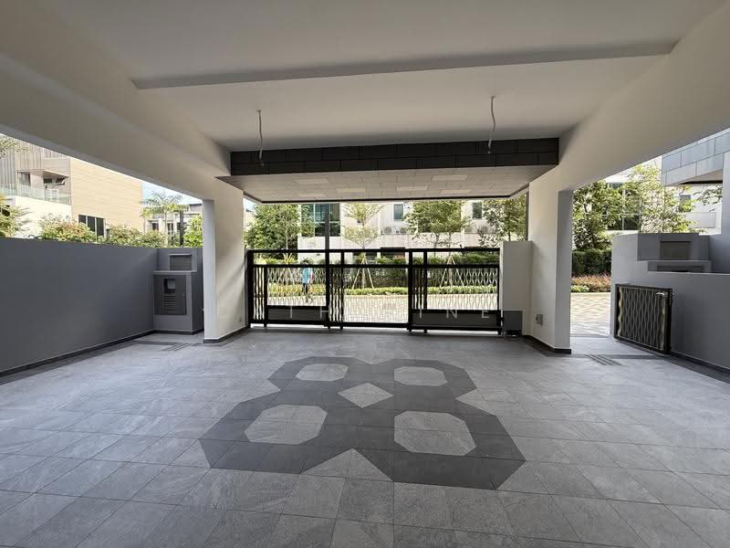 Belgravia Ace, 379 Belgravia Drive, Seletar / Yio Chu Kang, 5 Bedrooms, 3,929 sqft, Cluster House For Sale, by Catherine PANG, 500257285 - Car porch with 5.6m wide - PropertyGuru.com.sg