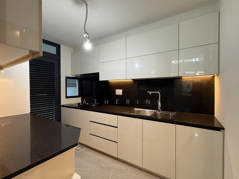 Belgravia Ace, 379 Belgravia Drive, Seletar / Yio Chu Kang, 5 Bedrooms, 3,929 sqft, Cluster House For Sale, by Catherine PANG, 500257285 - Kitchen - PropertyGuru.com.sg