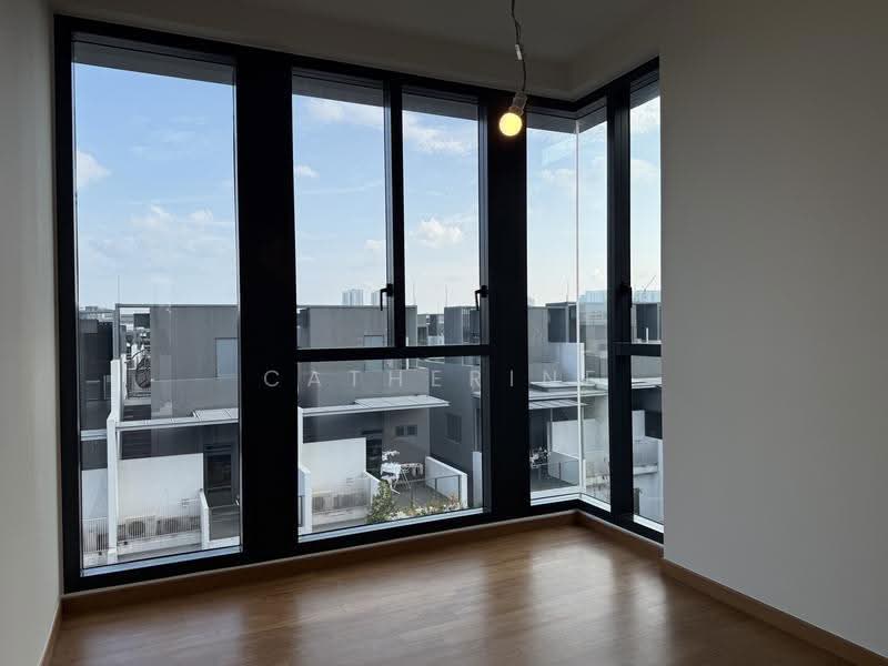Belgravia Ace, 379 Belgravia Drive, Seletar / Yio Chu Kang, 5 Bedrooms, 3,929 sqft, Cluster House For Sale, by Catherine PANG, 500257285 - Bedroom 3 - PropertyGuru.com.sg
