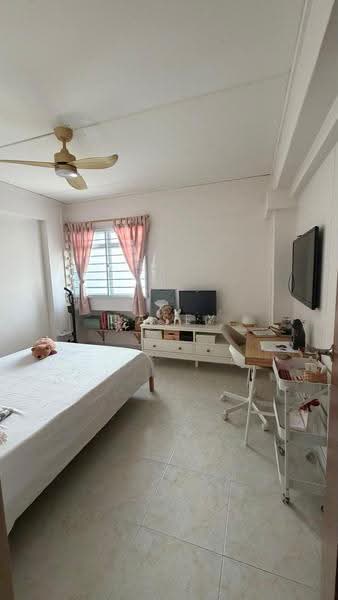616 Woodlands Avenue 4, 616 Woodlands Avenue 4, Admiralty / Woodlands, 3 Bedrooms, 1,098 sqft, HDB Flat For Rent, by Casey Lee, 500257291 - Bedroom - PropertyGuru.com.sg