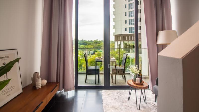 Fulcrum, 33 Fort Road, East Coast / Marine Parade, 1 Bedroom, 818 sqft, Condominium For Sale, by Jesper Kow Zhong Jun, 500257292 - Balcony - PropertyGuru.com.sg