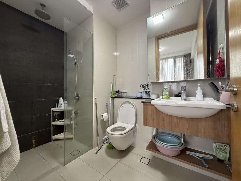 The Trilinq, 28B Jalan Lempeng, Buona Vista / West Coast / Clementi New Town, 1 Bedroom, 538 sqft, Condominium For Rent, by Lee Yong, 500257300 - Bathroom - PropertyGuru.com.sg