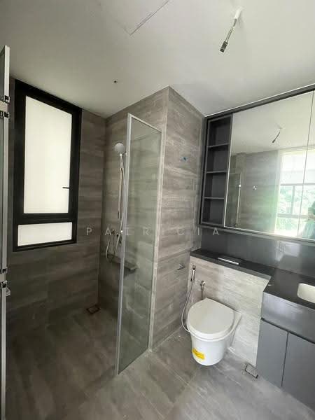 Pollen Collection, Pollen View Off Nim Road, Seletar / Yio Chu Kang, 5 Bedrooms, 4,380 sqft, Semi-Detached House For Sale, by Patricia Su, 500257302 - Bathroom - PropertyGuru.com.sg