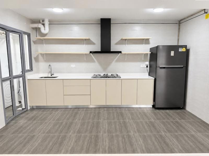 119A Alkaff Crescent, 119A Alkaff Crescent, Macpherson / Potong Pasir, 3 Bedrooms, 1,216 sqft, HDB Flat For Rent, by Cedric Chan, 500257318 - Kitchen - PropertyGuru.com.sg