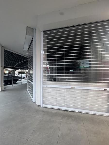 RARE CORNER COFFEESHOP @ GEYLANG ROAD | NEWLY RENOVATED | HIGH VISIBILITY | 100A 3-PHASE, Eunos / Geylang / Paya Lebar, 1,589 sqft, Food & Beverage For Rent, by Randy Chua 蔡宗霖, 500257325 - Exterior - CommercialGuru.com.sg
