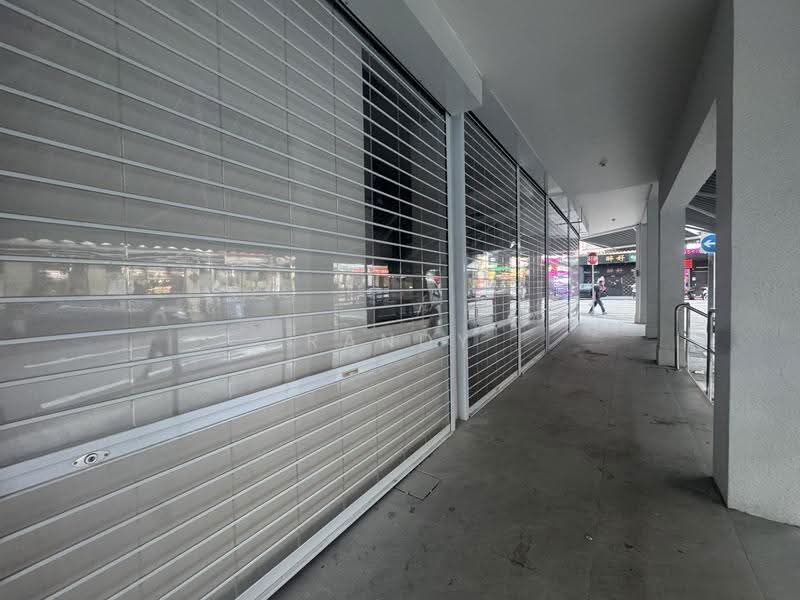 RARE CORNER COFFEESHOP @ GEYLANG ROAD | NEWLY RENOVATED | HIGH VISIBILITY | 100A 3-PHASE, Eunos / Geylang / Paya Lebar, 1,589 sqft, Food & Beverage For Rent, by Randy Chua 蔡宗霖, 500257325 - Exterior - CommercialGuru.com.sg